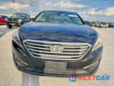 Piąte zdjęcie samochodu w środku: 2016 HYUNDAI SONATA SE VIN:5NPE24AF4GH302768 - miniatura