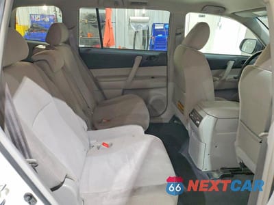 Zdjęcie 11 z 13 samochodu: 2013 TOYOTA HIGHLANDER BASE VIN:5TDBK3EH1DS231365 - miniatura