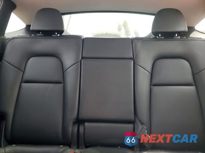 Zdjęcie 10 z 13 samochodu: 2023 TESLA MODEL Y VIN:7SAYGDEE0PA110973 - miniatura