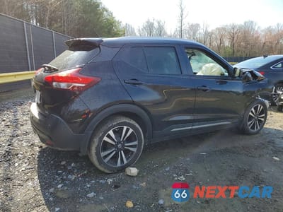 Trzecie zdjęcie samochodu z tyłu: 2020 NISSAN KICKS SR VIN:3N1CP5DV4LL500104 - miniatura