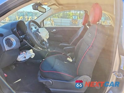 Zdjęcie 7 z 13 samochodu: 2017 FIAT 500 POP VIN:3C3CFFLR3HT580193 - miniatura