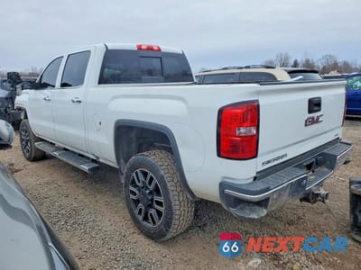 Drugie zdjęcie samochodu z przodu: 2018 GMC SIERRA K2500 SLT VIN:1GT12TEYXJF153756 - miniatura