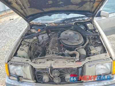Zdjęcie 11 z 11 samochodu: 1992 MERCEDES-BENZ 300 E VIN:WDBEA30EXNB604004 - miniatura
