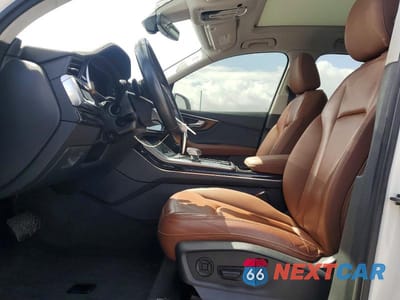 Zdjęcie 7 z 12 samochodu: 2021 AUDI Q7 PREMIUM PLUS VIN:WA1LXAF7XMD014161 - miniatura