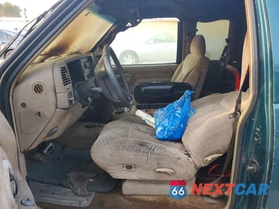 Zdjęcie 7 z 11 samochodu: 1997 GMC SIERRA C1500 VIN:2GTEC19R8V1512850 - miniatura