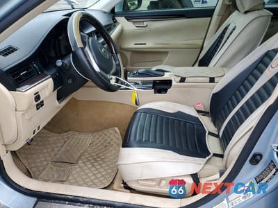 Zdjęcie 7 z 12 samochodu: 2013 LEXUS ES 350 BASE VIN:JTHBK1GG7D2027300 - miniatura