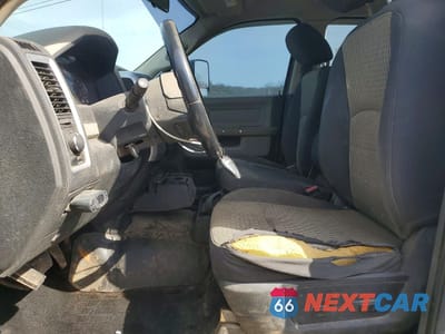 Zdjęcie 7 z 12 samochodu: 2011 DODGE RAM 3500 ST FLATBED TRUCK VIN:3D6WZ4CL4BG539663 - miniatura