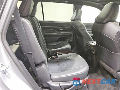 Zdjęcie 11 z 12 samochodu: 2025 TOYOTA GRAND HIGHLANDER HYBRID MAX PLATINUM VIN:5TDADAB51SS018787 - miniatura
