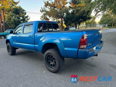 Trzecie zdjęcie samochodu z tyłu: 2006 TOYOTA TACOMA V6 VIN:5TEMU52N36Z150043 - miniatura