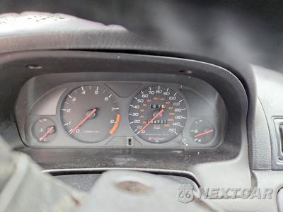 Zdjęcie 9 z 13 samochodu: 2000 HONDA PRELUDE VIN:JHMBB6142YC000775 - miniatura