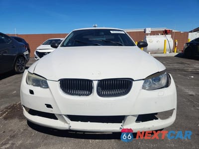 Piąte zdjęcie samochodu w środku: 2011 BMW 328 I SULEV VIN:WBAKE5C54BE574005 - miniatura