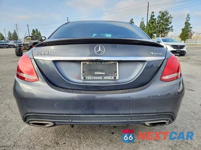 Zdjęcie 6 z 11 samochodu: 2015 MERCEDES-BENZ C 300 4MATIC VIN:55SWF4KB2FU023657 - miniatura