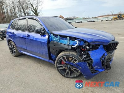 Czwarte zdjęcie samochodu z boku: 2026 BMW X5 M60I VIN:5UX33EU01T9198792 - miniatura