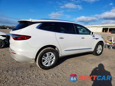 Trzecie zdjęcie samochodu z tyłu: 2020 BUICK ENCLAVE ESSENCE VIN:5GAERBKW9LJ272037 - miniatura
