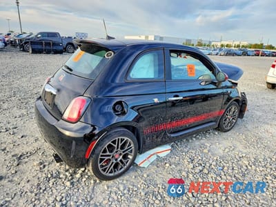 Trzecie zdjęcie samochodu z tyłu: 2016 FIAT 500 ABARTH VIN:3C3CFFFH6GT161630 - miniatura