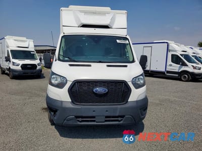 Piąte zdjęcie samochodu w środku: 2020 FORD TRANSIT DELIVERY TRUCK VIN:1FDBW5Z84LKB07487 - miniatura