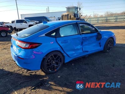 Trzecie zdjęcie samochodu z tyłu: 2024 HONDA CIVIC SPORT TOURING VIN:19XFL1H87RE029842 - miniatura