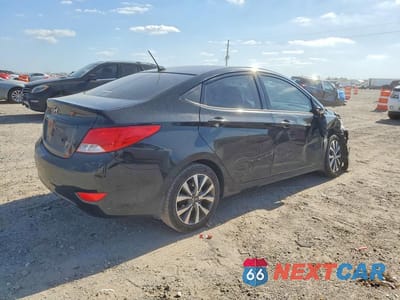 Trzecie zdjęcie samochodu z tyłu: 2017 HYUNDAI ACCENT VALUE EDITION VIN:KMHCT4AE3HU320774 - miniatura