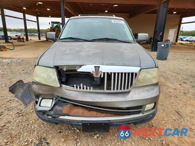 Piąte zdjęcie samochodu w środku: 2005 LINCOLN NAVIGATOR VIN:5LMFU27585LJ19201 - miniatura