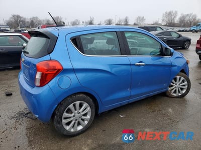 Trzecie zdjęcie samochodu z tyłu: 2018 CHEVROLET SPARK 2LT VIN:KL8CF6SA5JC432404 - miniatura