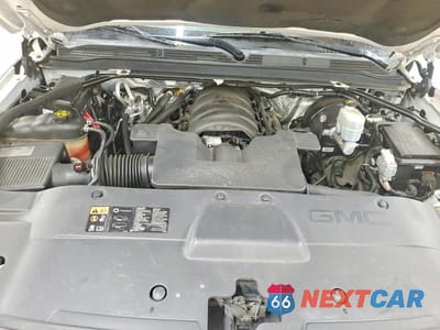 Zdjęcie 12 z 12 samochodu: 2016 GMC YUKON XL DENALI VIN:1GKS2HKJ1GR283638 - miniatura