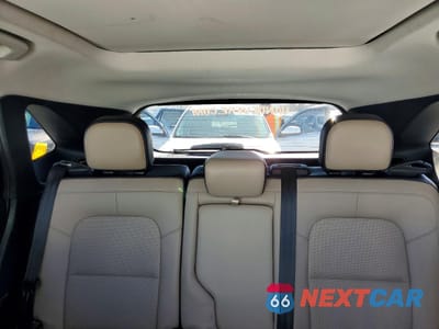 Zdjęcie 10 z 14 samochodu: 2021 FORD ESCAPE TITANIUM VIN:1FMCU9DZ9MUA32647 - miniatura