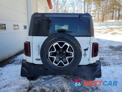 Zdjęcie 6 z 13 samochodu: 2022 FORD BRONCO BASE VIN:1FMDE5AP4NLB02379 - miniatura