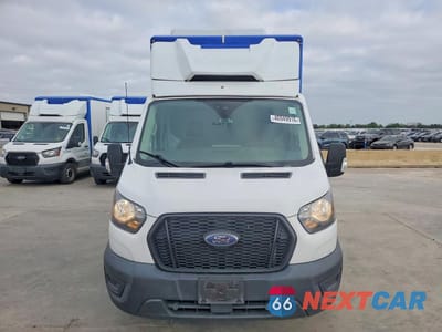 Piąte zdjęcie samochodu w środku: 2021 FORD TRANSIT DELIVERY TRUCK VIN:1FDBW5Z8XMKA96397 - miniatura