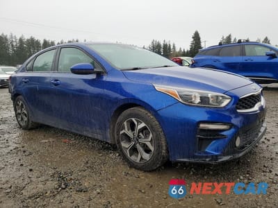Czwarte zdjęcie samochodu z boku: 2020 KIA FORTE LXS VIN:3KPF24ADXLE194190 - miniatura