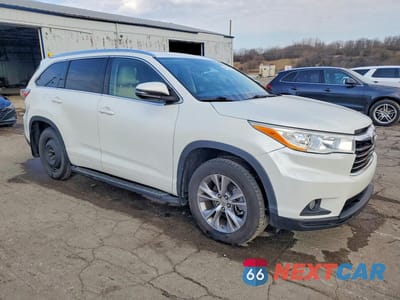 Czwarte zdjęcie samochodu z boku: 2014 TOYOTA HIGHLANDER XLE VIN:5TDJKRFH1ES055240 - miniatura