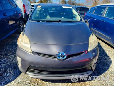 Piąte zdjęcie samochodu w środku: 2013 TOYOTA PRIUS FOUR VIN:JTDKN3DU0D1655297 - miniatura