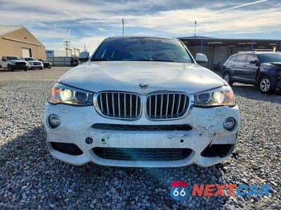 Piąte zdjęcie samochodu w środku: 2017 BMW X4 XDRIVE28I VIN:5UXXW3C34H0T80104 - miniatura