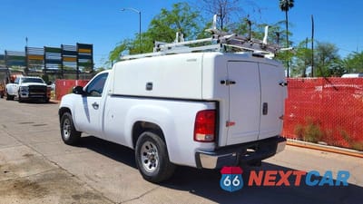Trzecie zdjęcie samochodu z tyłu: 2013 GMC SIERRA C1500 VIN:1GTN1TEXXDZ348819 - miniatura