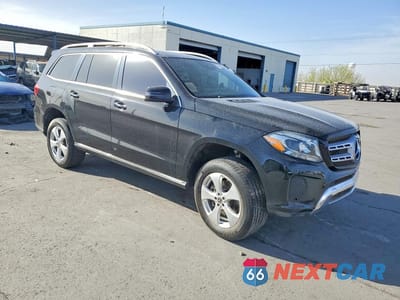 Czwarte zdjęcie samochodu z boku: 2018 MERCEDES-BENZ GLS 450 4MATIC VIN:4JGDF6EE5JB057335 - miniatura