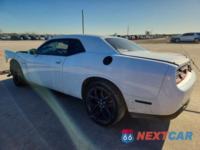 Drugie zdjęcie samochodu z przodu: 2020 DODGE CHALLENGER VIN:2C3CDZBT7LH236744 - miniatura