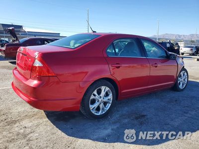 Trzecie zdjęcie samochodu z tyłu: 2012 FORD FUSION SE VIN:3FAHP0HAXCR349544 - miniatura