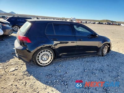 Trzecie zdjęcie samochodu z tyłu: 2019 VOLKSWAGEN GTI S VIN:3VW6T7AU5KM002612 - miniatura