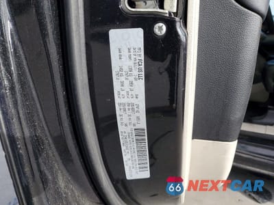 Zdjęcie 13 z 13 samochodu: 2020 CHRYSLER VOYAGER LXI VIN:2C4RC1DG6LR164343 - miniatura