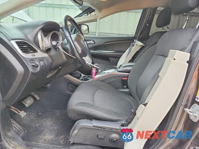 Zdjęcie 7 z 13 samochodu: 2020 DODGE JOURNEY SE VIN:3C4PDCAB8LT274333 - miniatura
