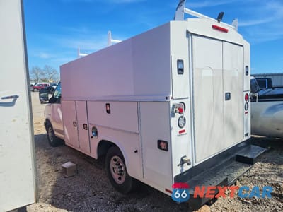 Drugie zdjęcie samochodu z przodu: 2014 CHEVROLET EXPRESS G3500 UTILITY / SERVICE TRUCK VIN:1GB0G2CG4E1200899 - miniatura