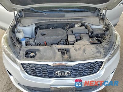 Zdjęcie 12 z 13 samochodu: 2019 KIA SORENTO LX VIN:5XYPG4A33KG439331 - miniatura