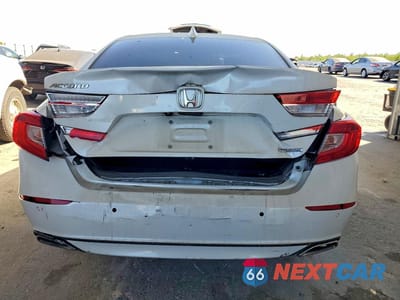 Zdjęcie 6 z 12 samochodu: 2018 HONDA ACCORD TOURING VIN:1HGCV1F95JA013432 - miniatura