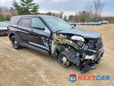 Czwarte zdjęcie samochodu z boku: 2022 FORD EXPLORER POLICE INTERCEPTOR VIN:1FM5K8AB9NGB52545 - miniatura