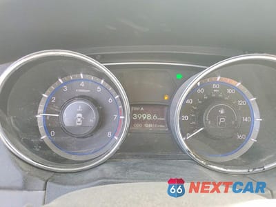 Zdjęcie 9 z 12 samochodu: 2013 HYUNDAI SONATA GLS VIN:5NPEB4AC3DH621564 - miniatura