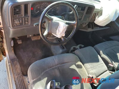 Zdjęcie 8 z 12 samochodu: 2002 CHEVROLET SILVERADO K1500 VIN:1GCEK14TX2Z183500 - miniatura