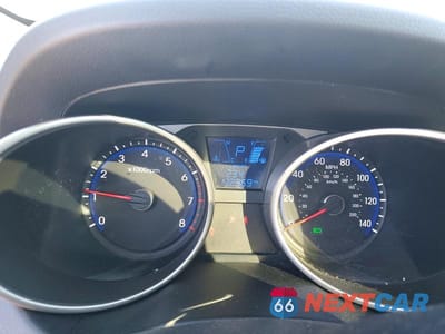 Zdjęcie 9 z 12 samochodu: 2015 HYUNDAI TUCSON LIMITED VIN:KM8JU3AG0FU098790 - miniatura