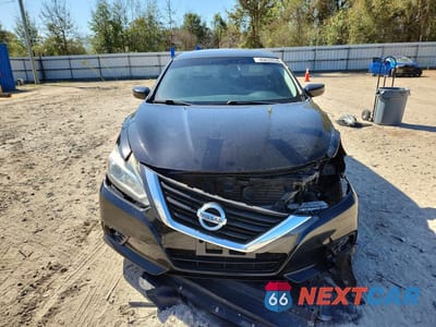 Piąte zdjęcie samochodu w środku: 2017 NISSAN ALTIMA 2.5 SV VIN:1N4AL3AP1HC236567 - miniatura