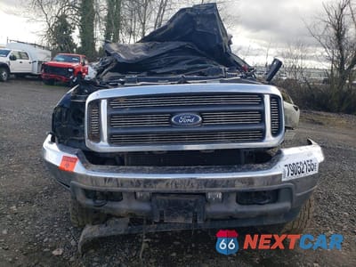 Piąte zdjęcie samochodu w środku: 2003 FORD F350 SRW SUPER DUTY VIN:1FTSW31P23ED80602 - miniatura