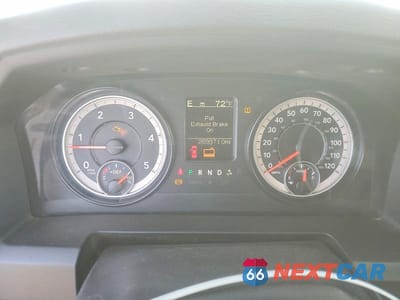 Zdjęcie 9 z 12 samochodu: 2016 RAM 2500 ST VIN:3C6UR5HL0GG222893 - miniatura