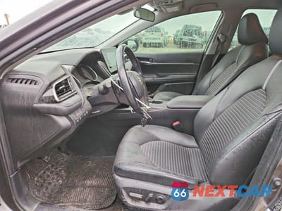 Zdjęcie 7 z 12 samochodu: 2022 TOYOTA CAMRY SE VIN:4T1G11AK4NU676545 - miniatura